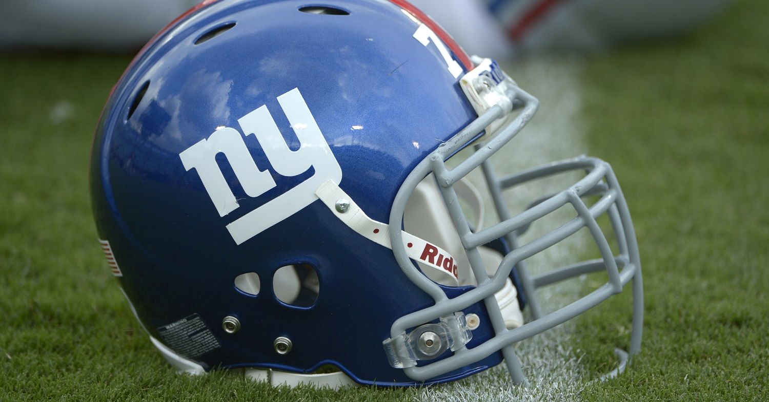 Top 10 Highest-Paid New York Giants Players in 2013 | TheRichest