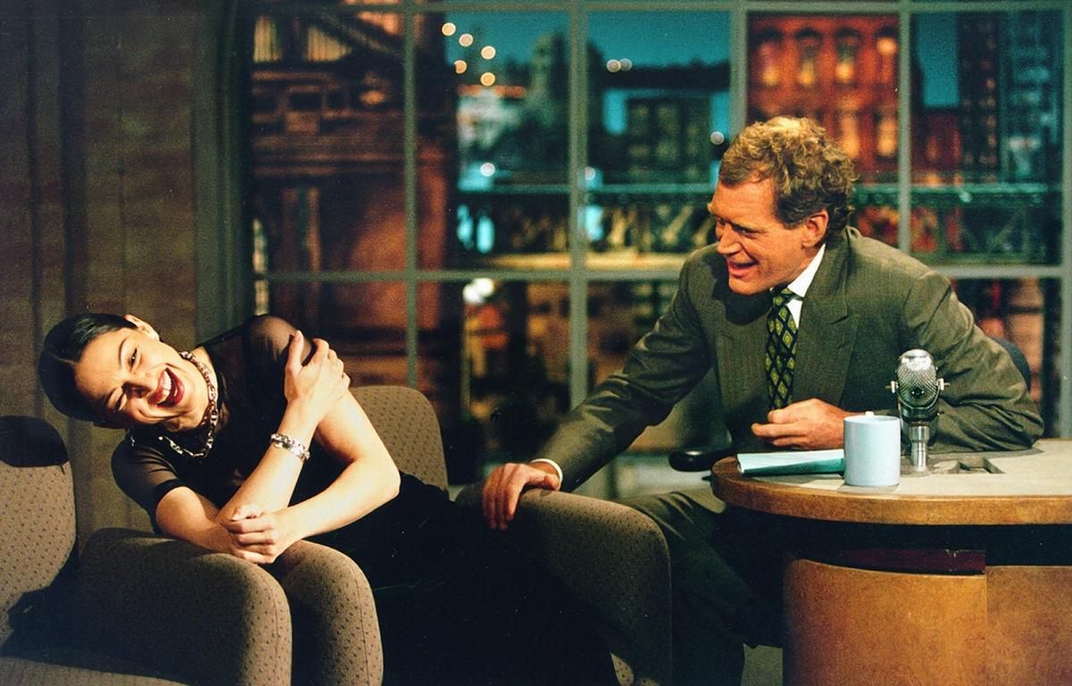 10 Extremely Awkward Celebrity Interviews Therichest