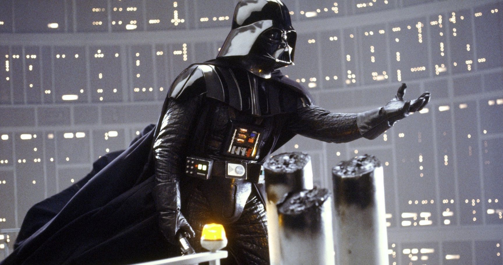 20 Of The Biggest Movie Plot Holes Of All Time 20-of-the-biggest-movie-plot-holes-of-all-time