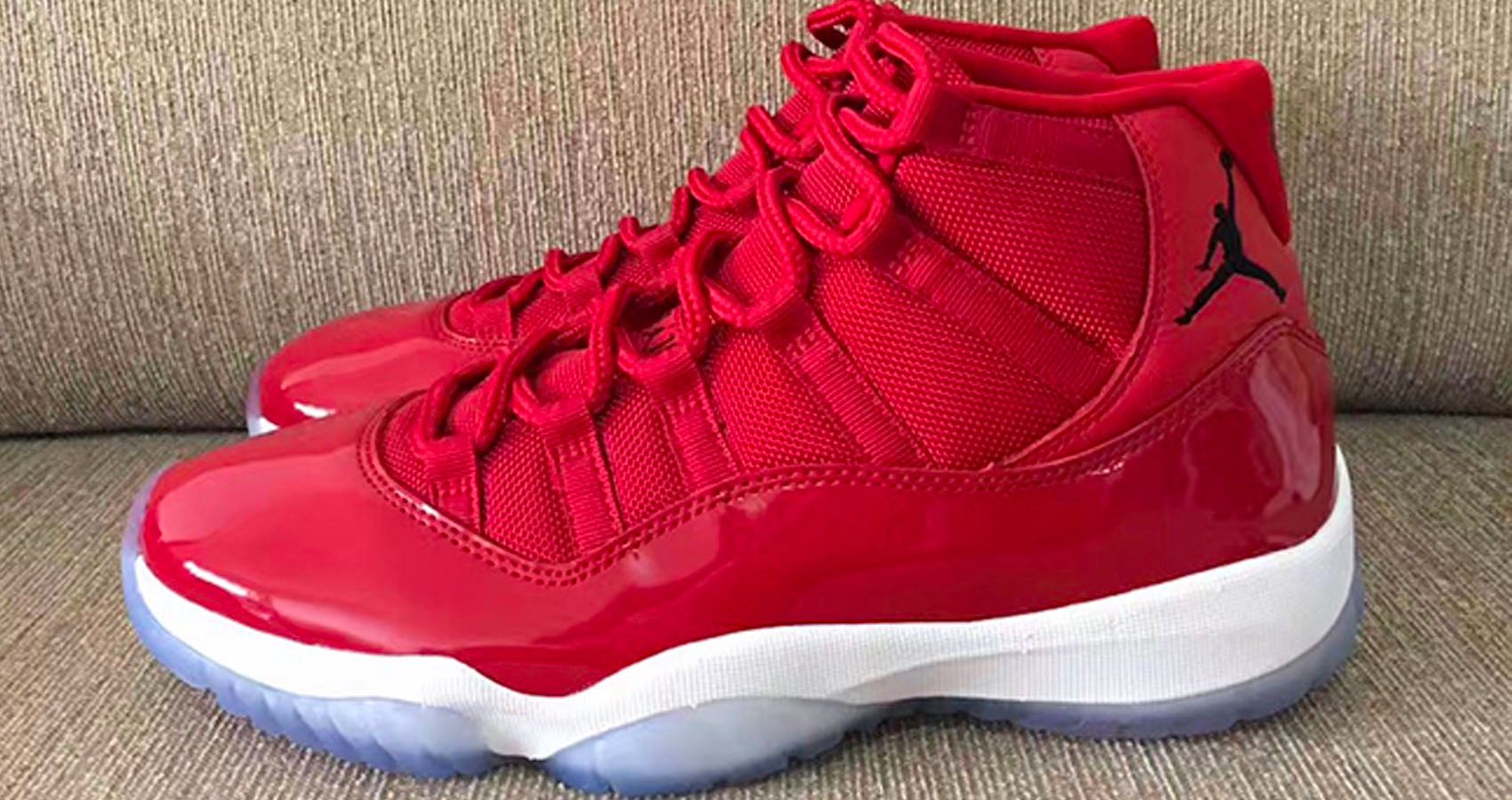 chicago jordans 11