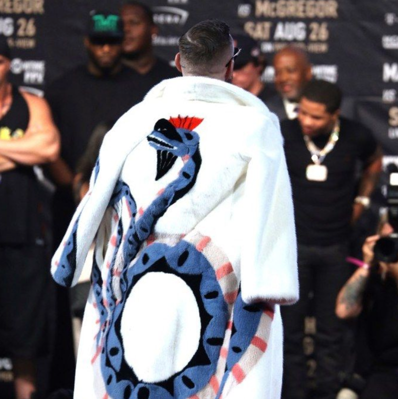 flamboyant gucci mink coat