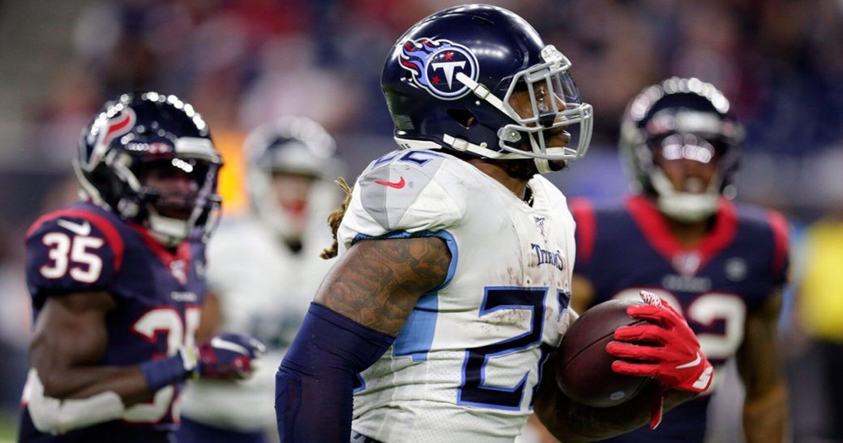 Derrick Henry Signs 10.2 Million Tender With Tennessee Titans