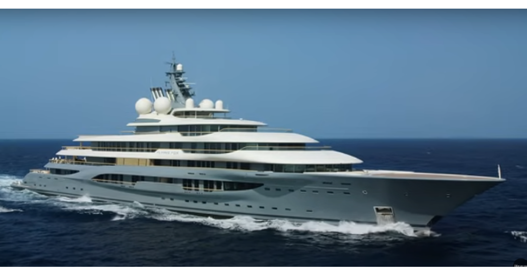 pictures of bezos superyacht