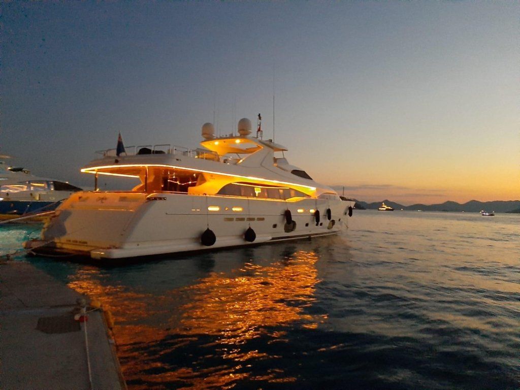 A Picture Of The Yacht Anil Gifted His Wife, Tina.