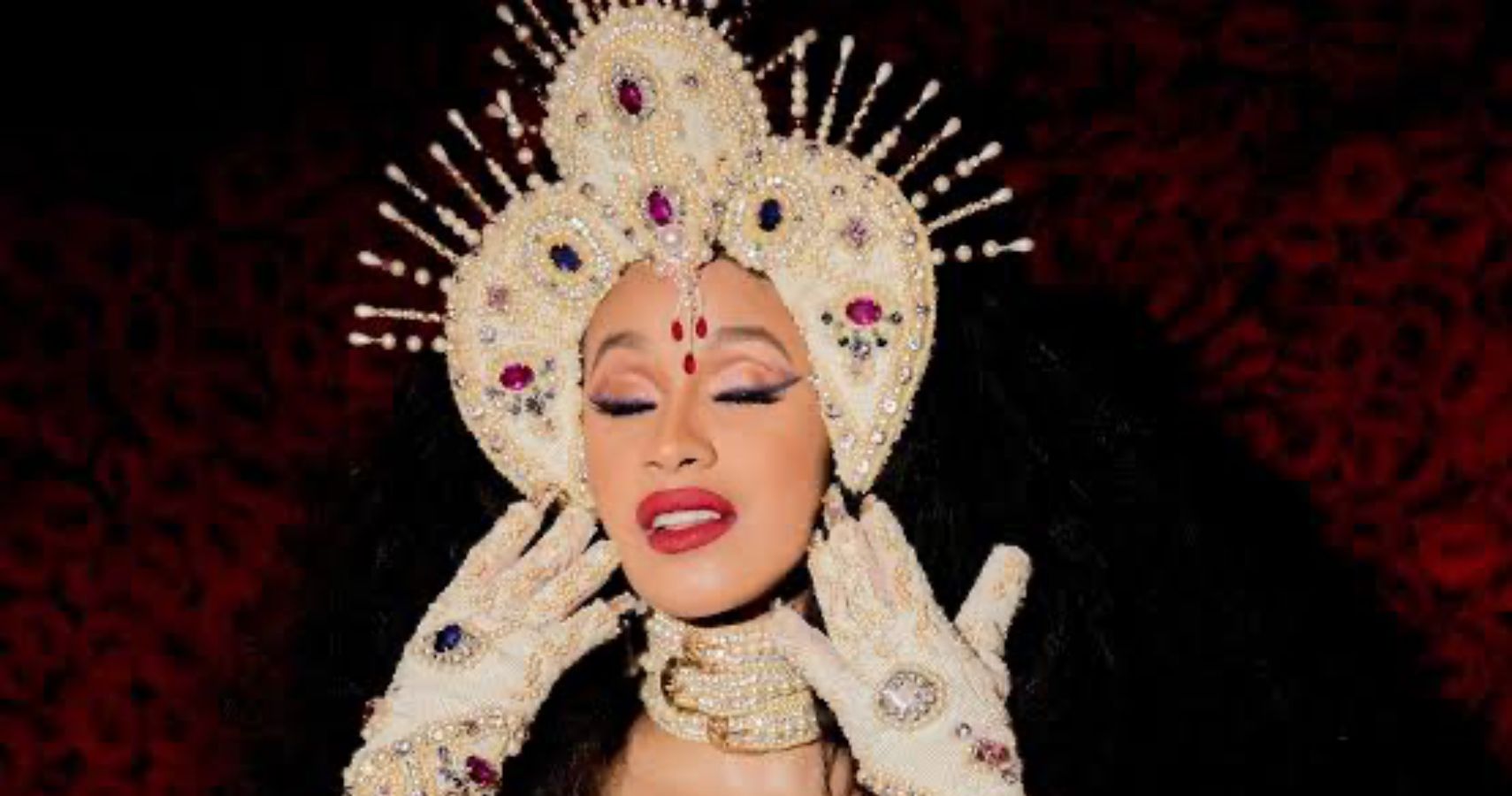 Cardi B Reportedly Reveals 95 Percent Of Her Butt Injections Have Been ...