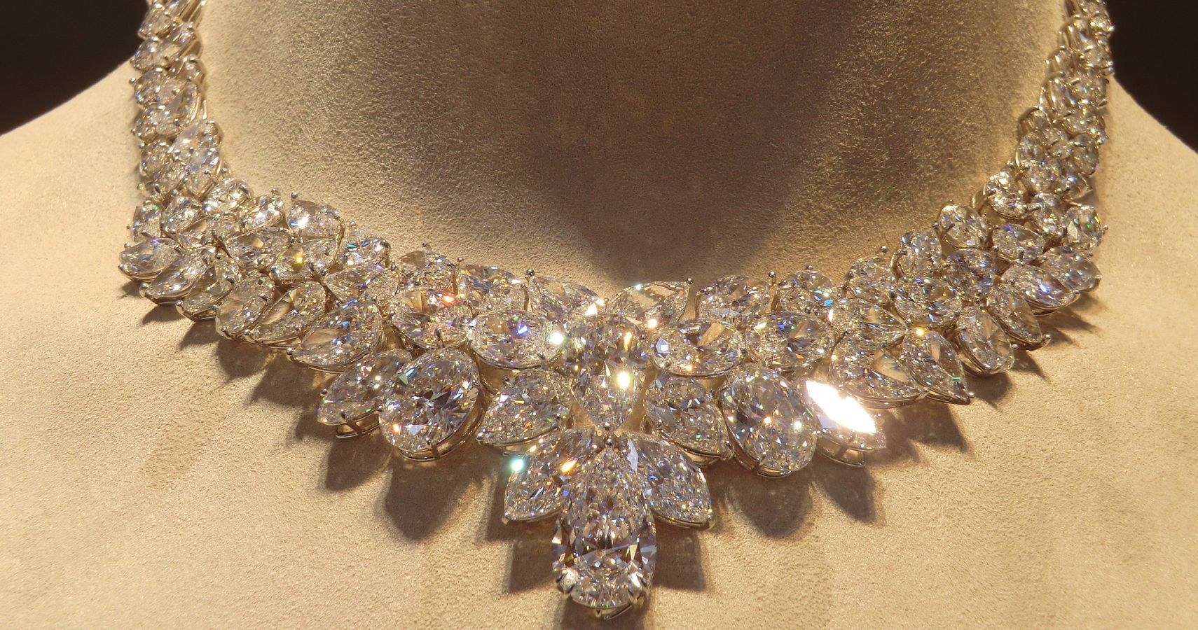 The Most Expensive Cartier Diamond Necklaces Ever Ranked