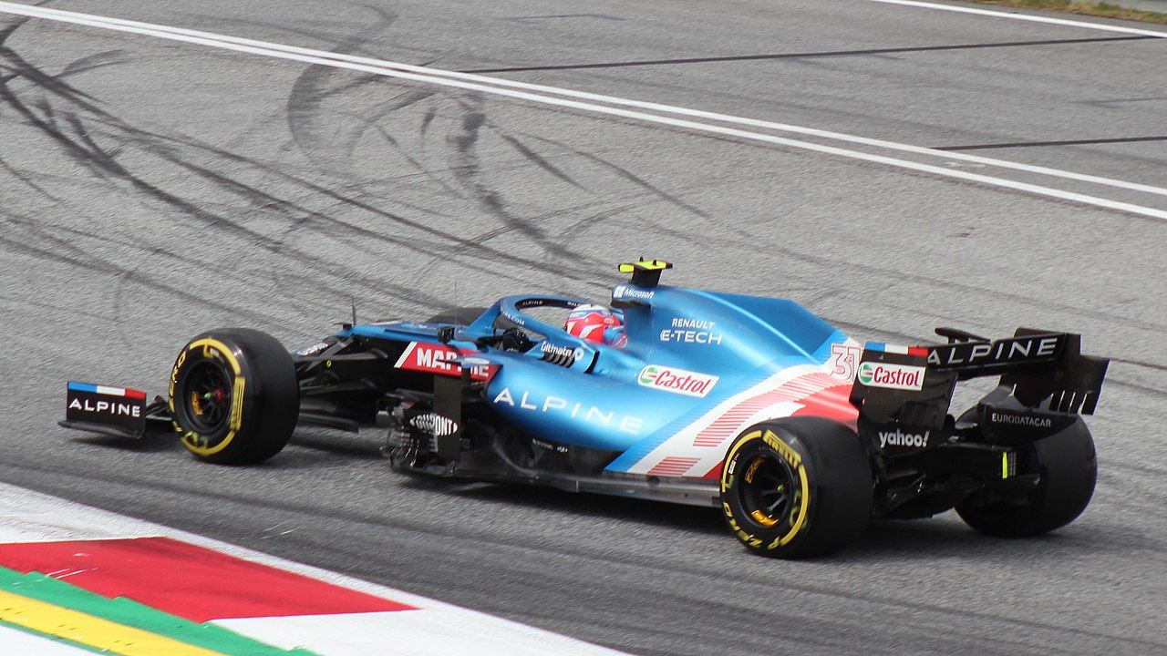 FIA_F1_Austria_2021_Nr._31_Ocon_(back)