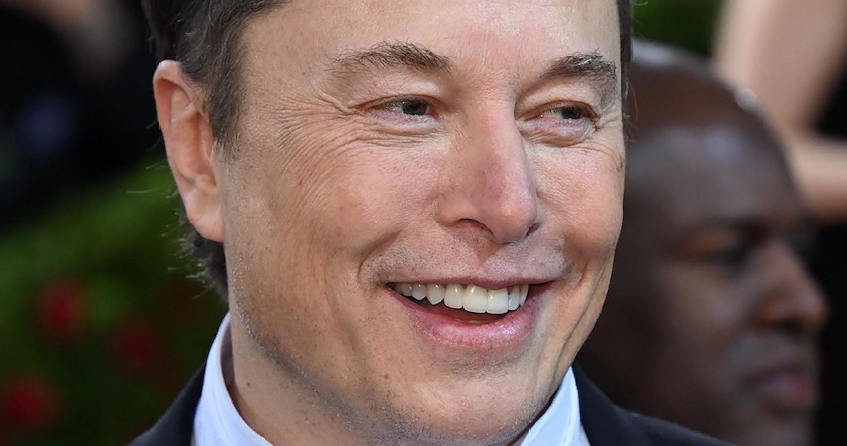 Elon Musk on the red carpet 