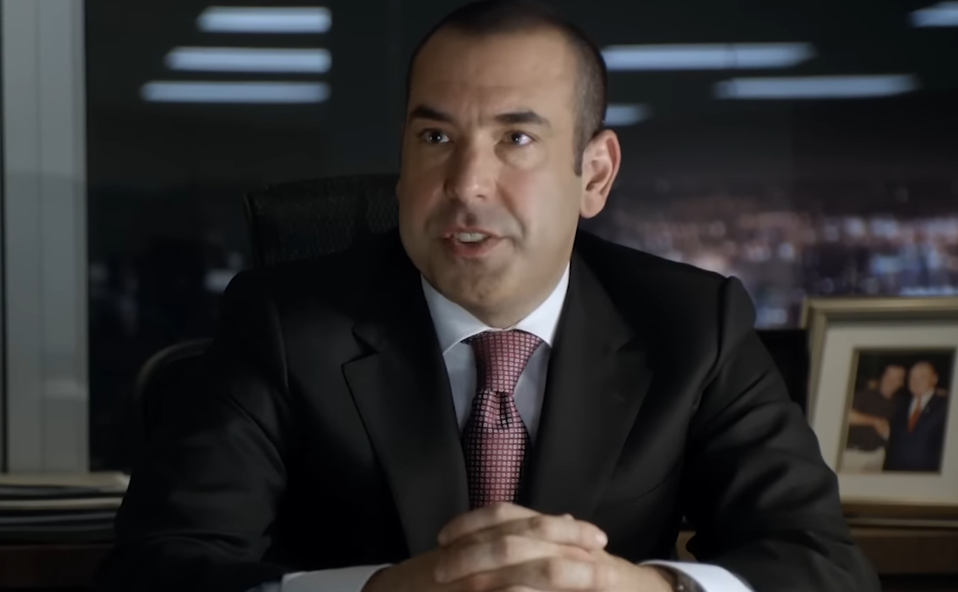 The Cast Of Suits' Salaries, Revealed