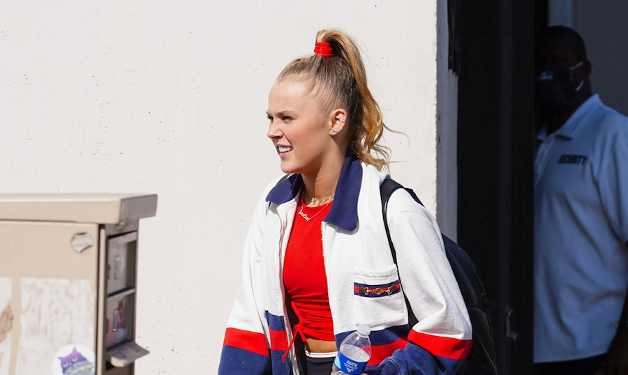 JoJo Siwa admits to spending 50,000 on facial plastic surgery US